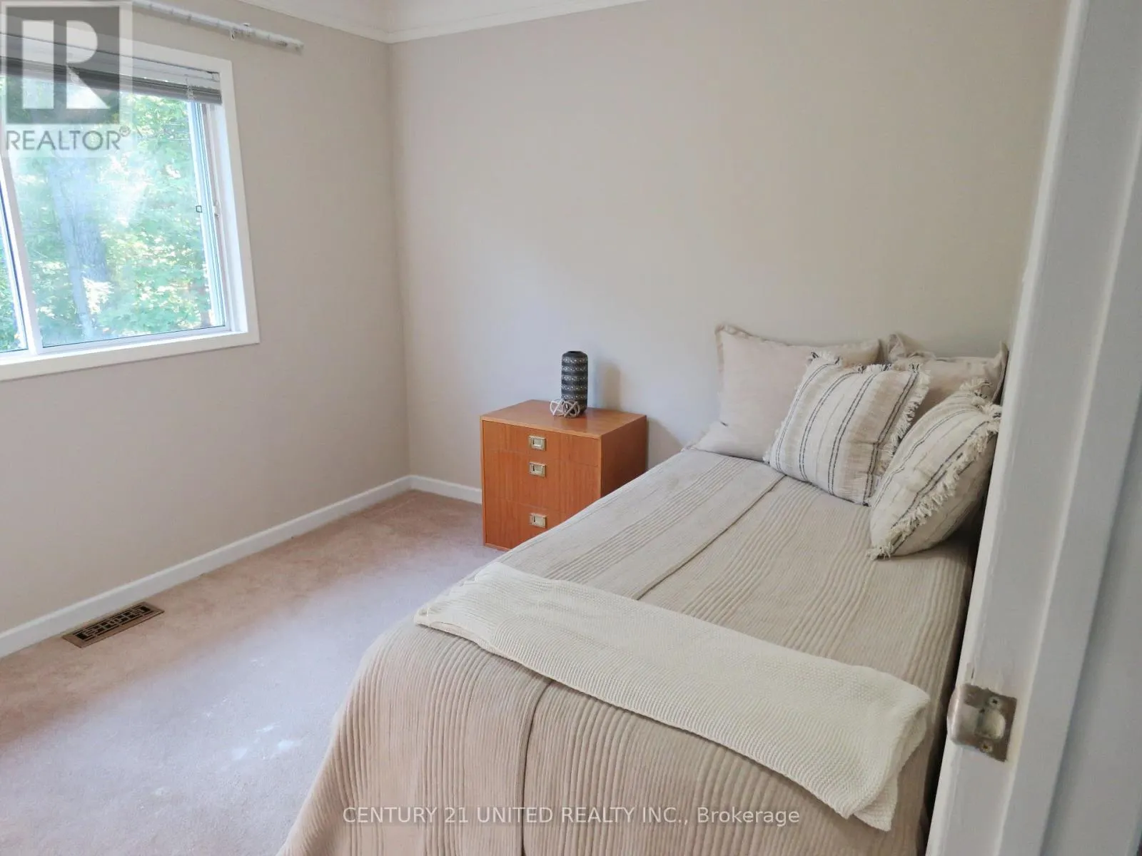 162 TALBOT ROAD