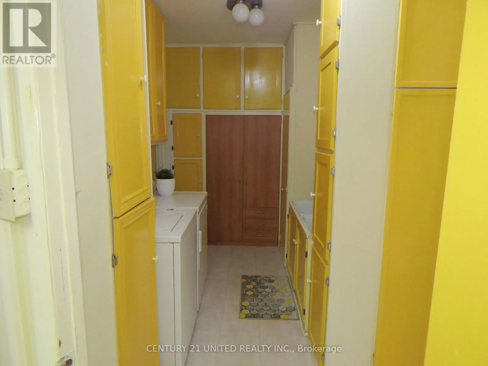 162 TALBOT ROAD