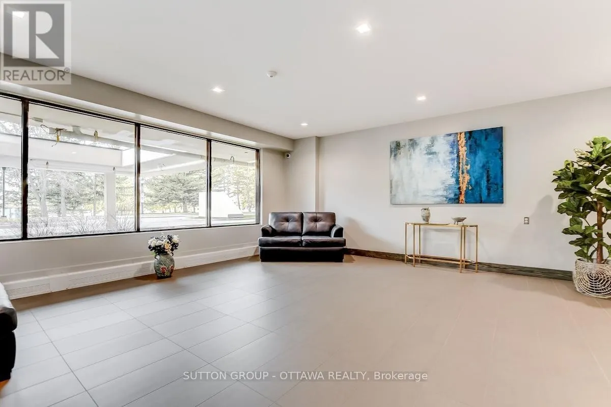 405 - 665 BATHGATE DRIVE