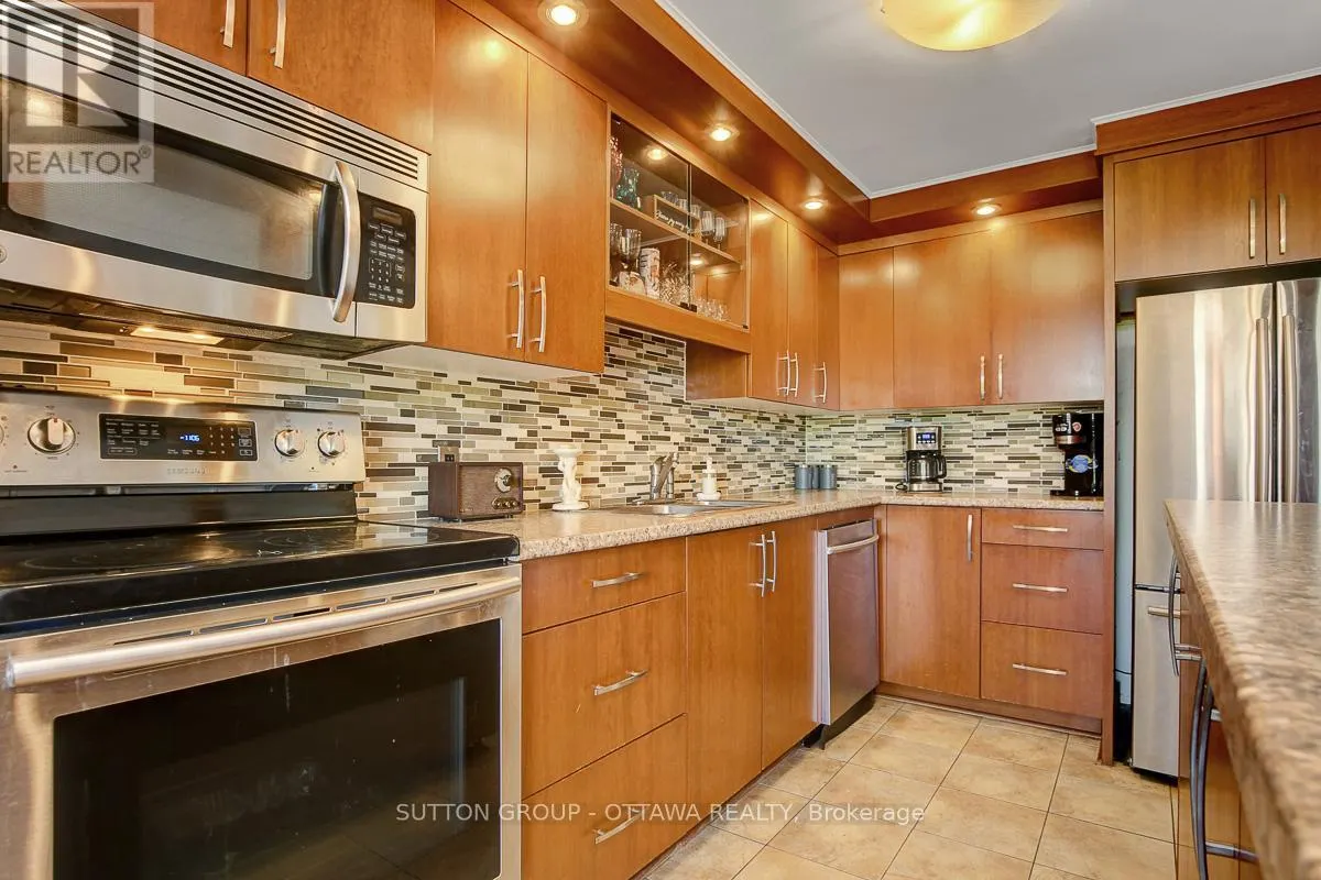 405 - 665 BATHGATE DRIVE