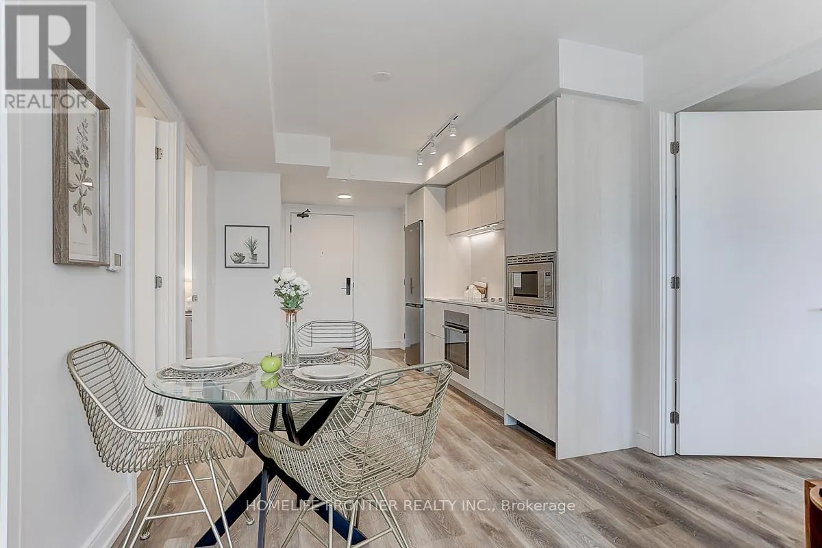 532 - 1 JARVIS STREET