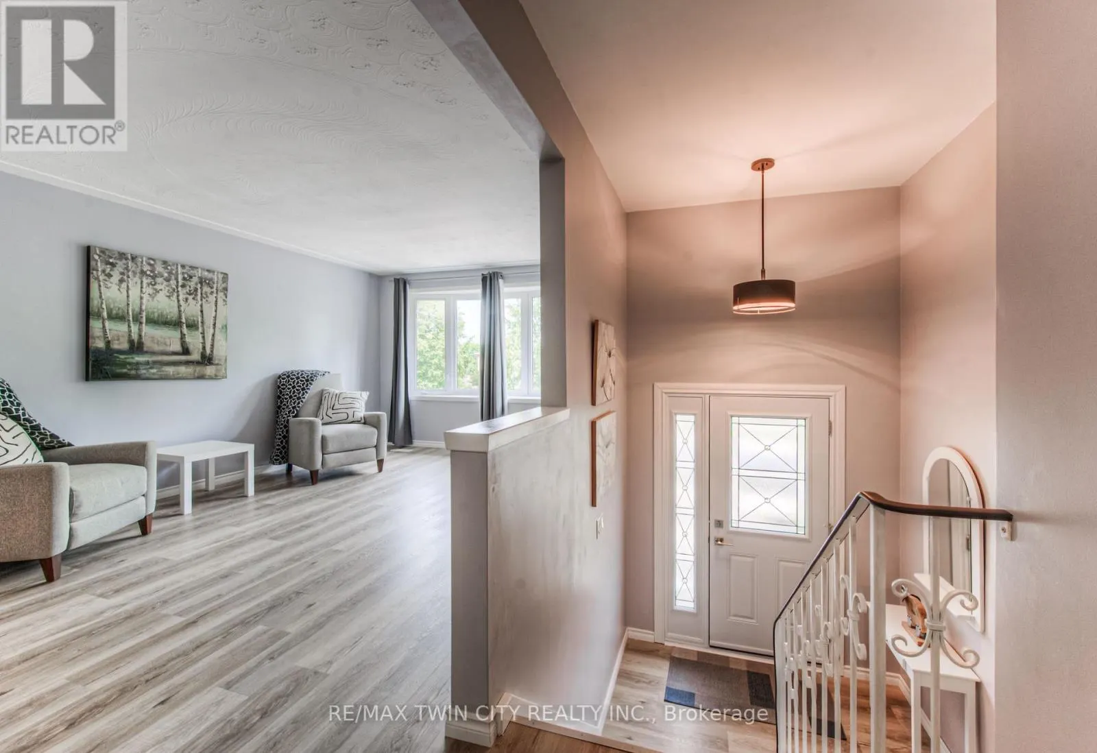 87 RADCLIFFE DRIVE