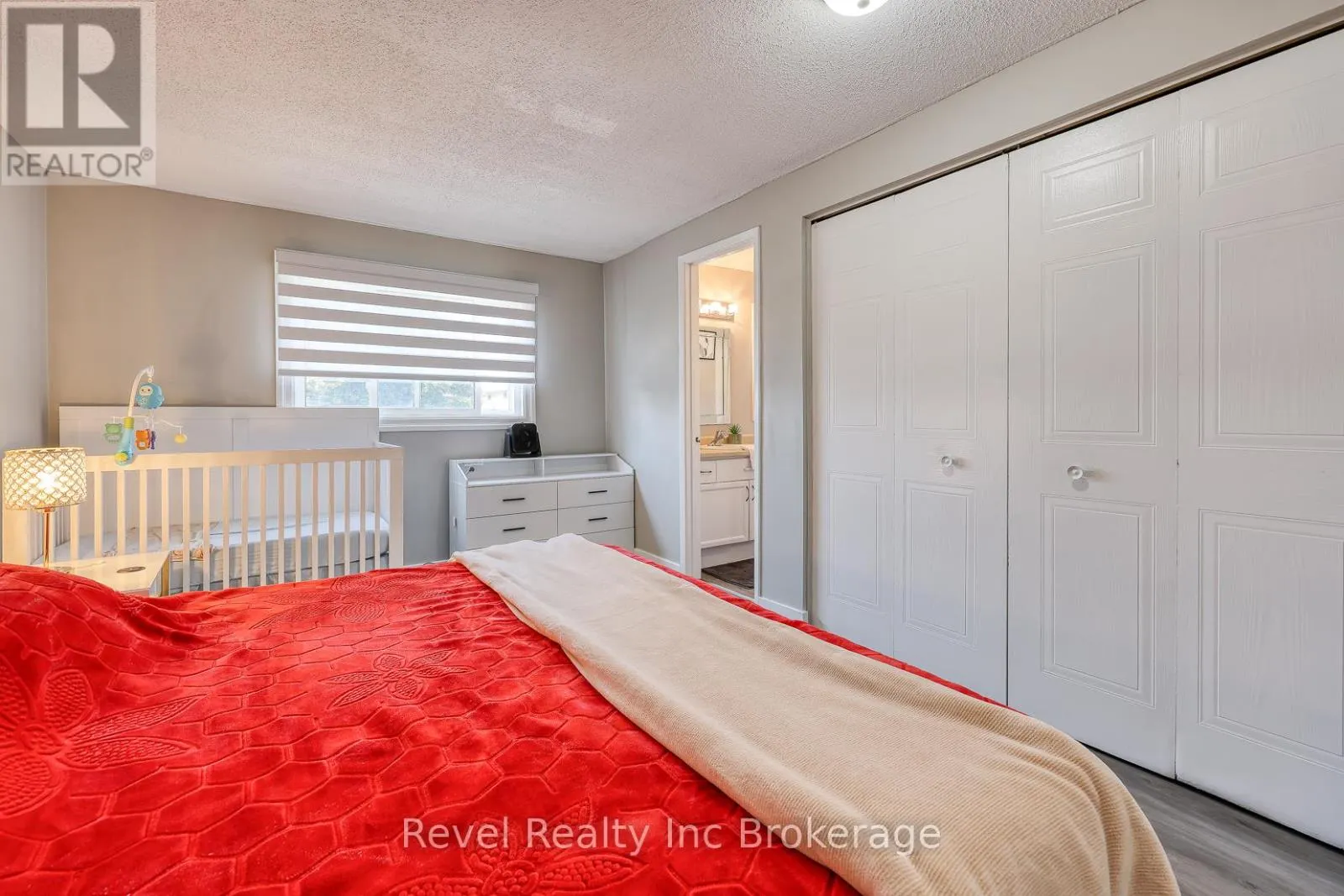 20 - 380 QUARTER TOWN LINE ROAD, #20