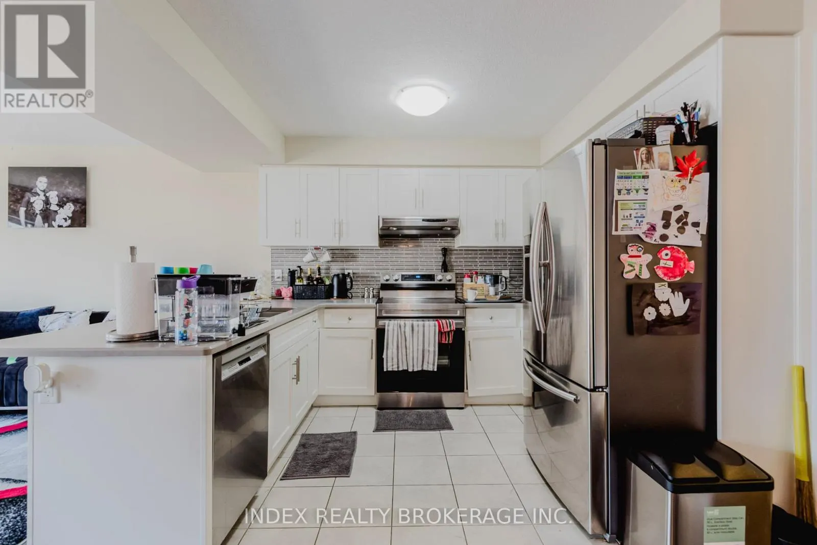 207 EDEN OAK TRAIL