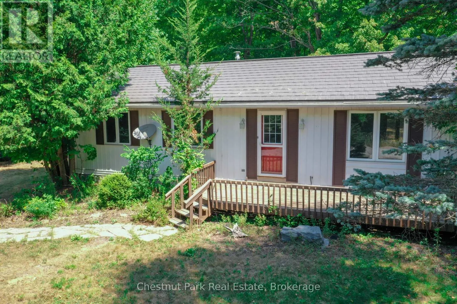 222 MOUNTAIN STREET