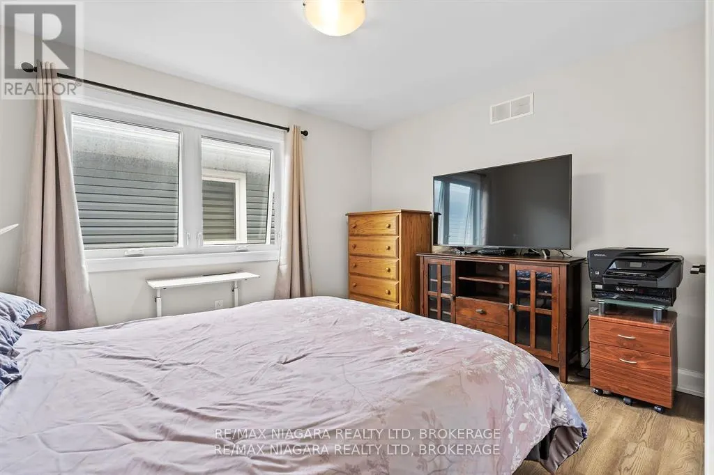 77B BROADWAY