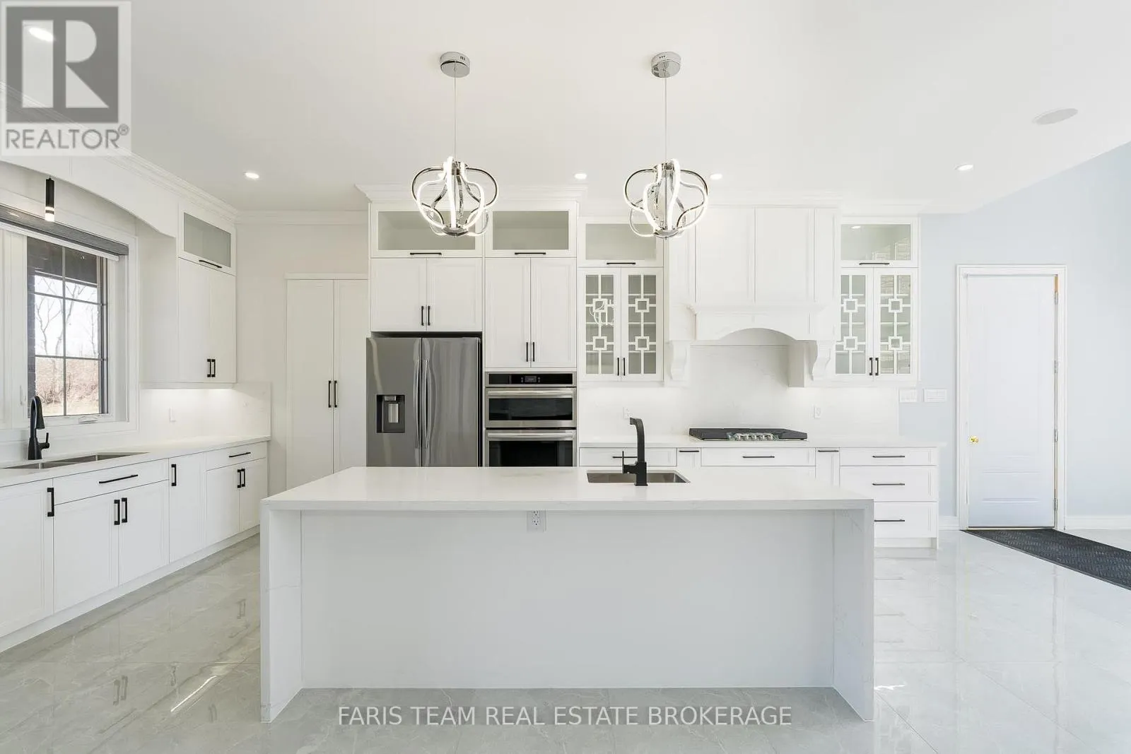 409381 GREY ROAD 4