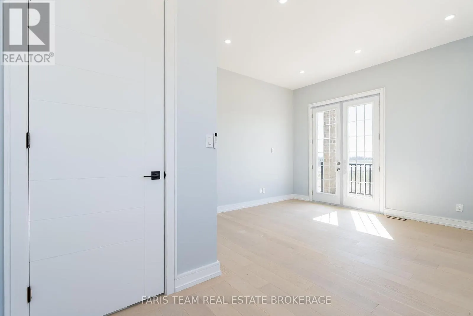 409381 GREY ROAD 4
