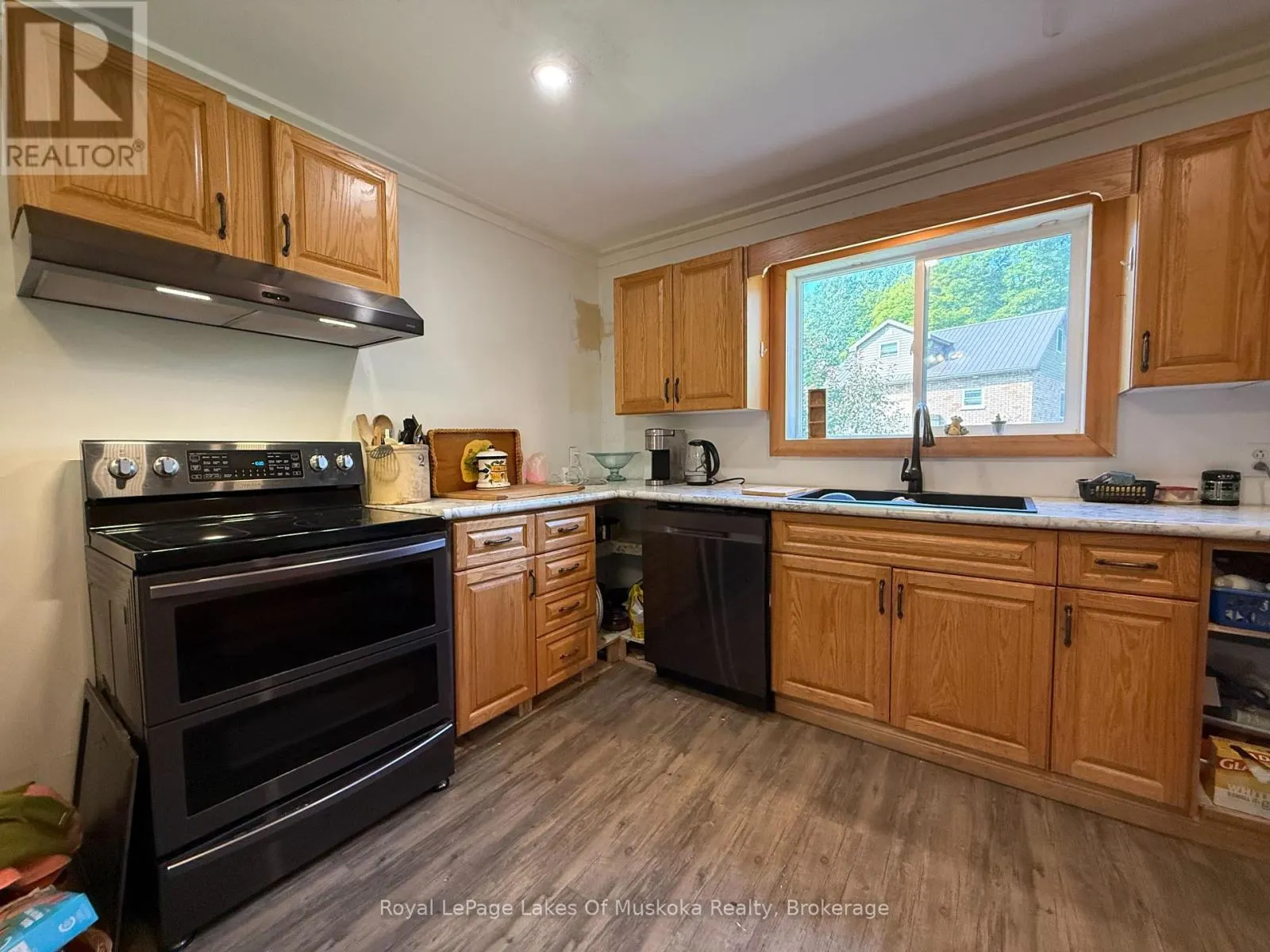 48 KITCHEN ROAD S