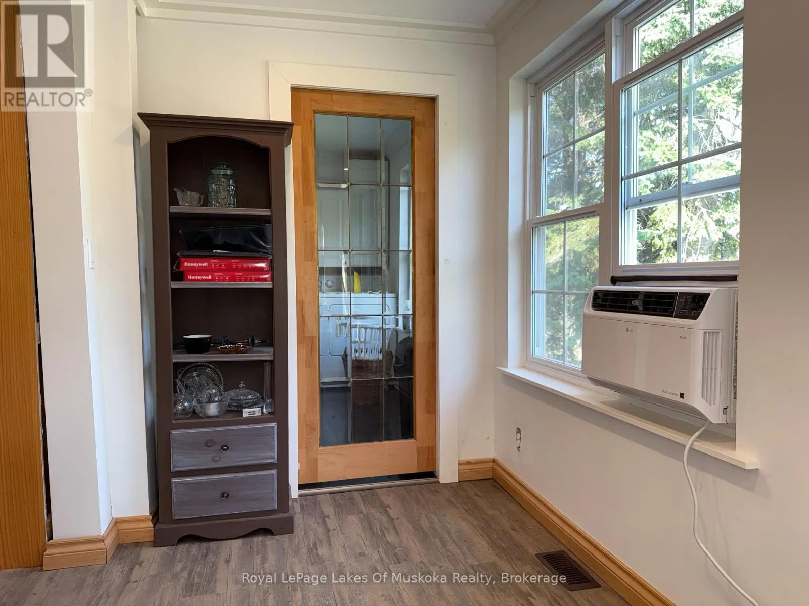 48 KITCHEN ROAD S