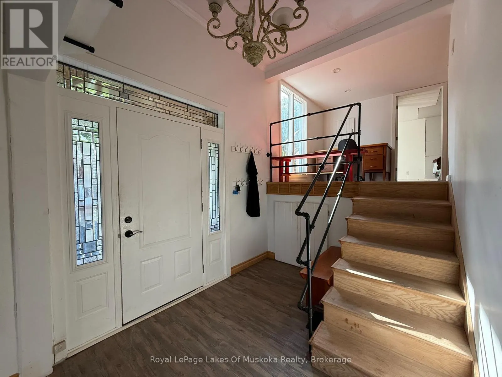 48 KITCHEN ROAD S