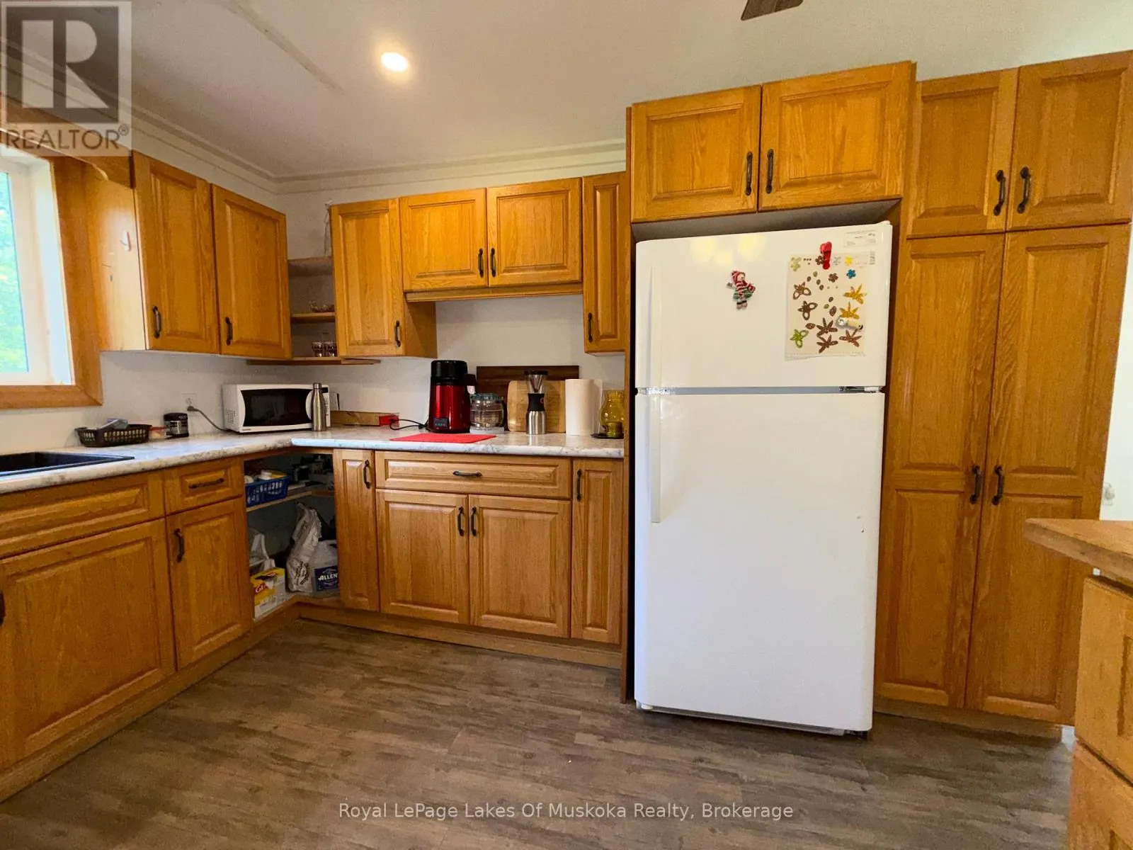 48 KITCHEN ROAD S