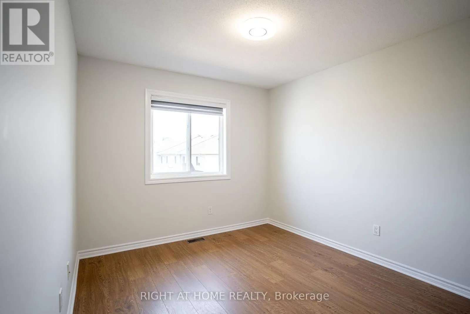 35 BELLROCK DRIVE