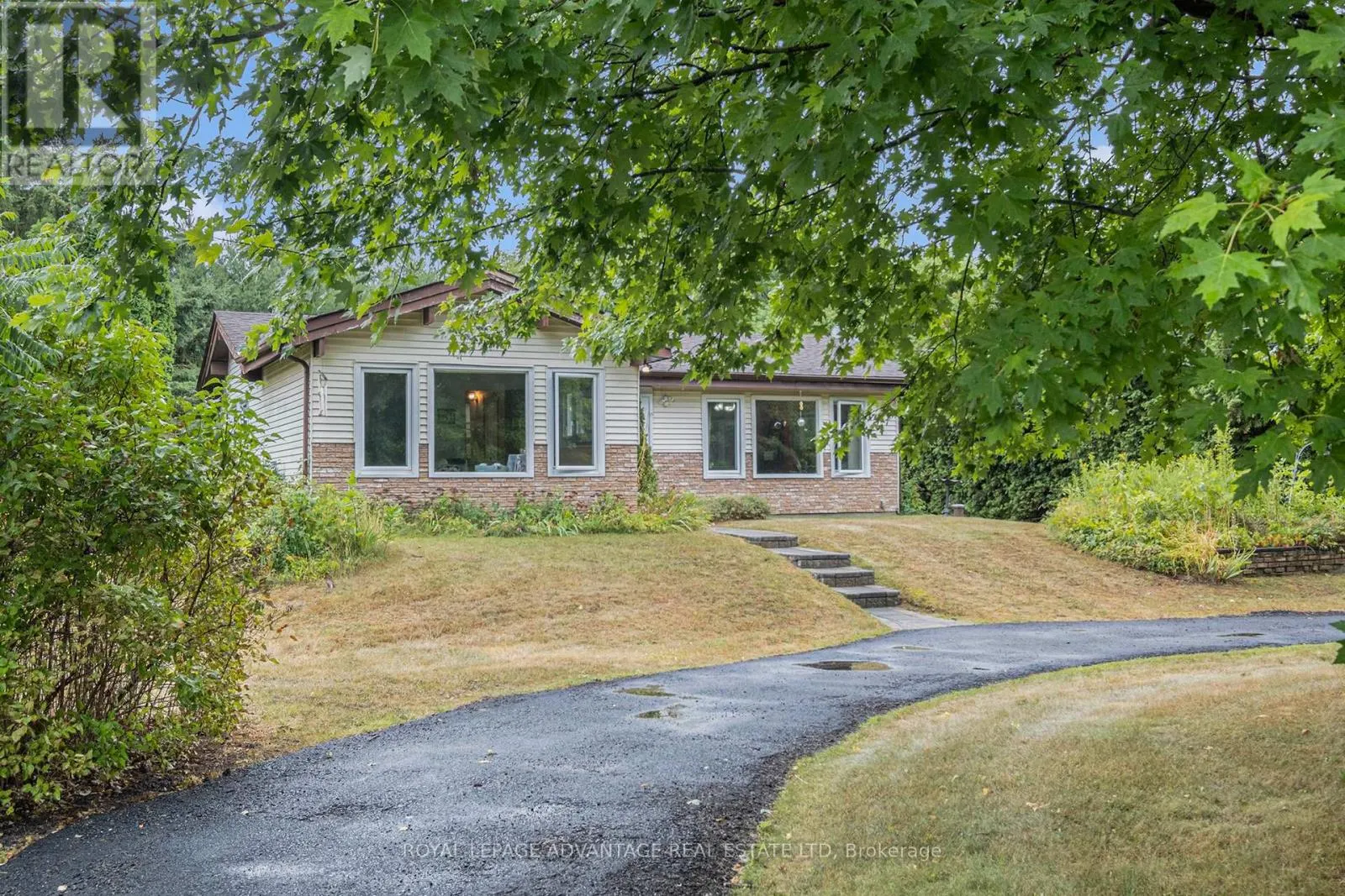77 GOLF CLUB ROAD