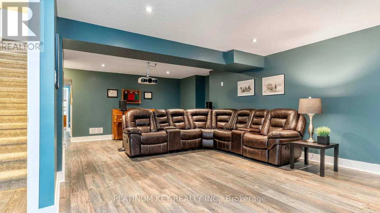 688 WOODS EDGE ROAD