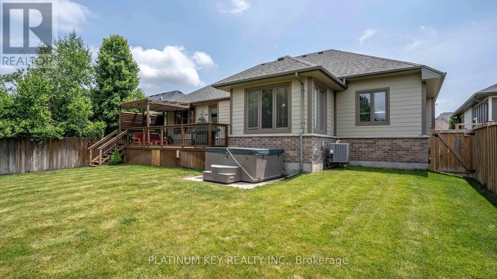 688 WOODS EDGE ROAD