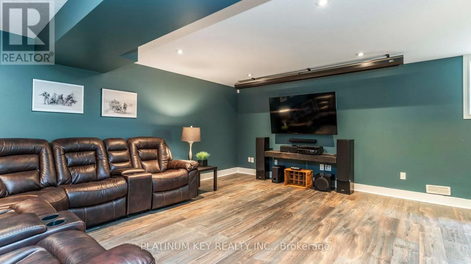 688 WOODS EDGE ROAD
