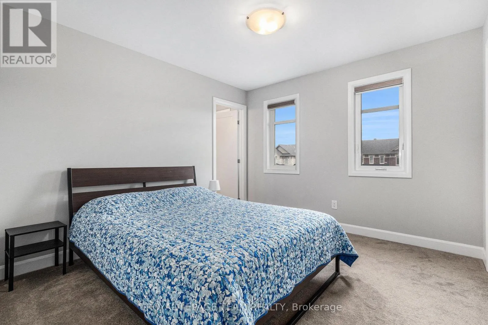 659 PARKVIEW TERRACE
