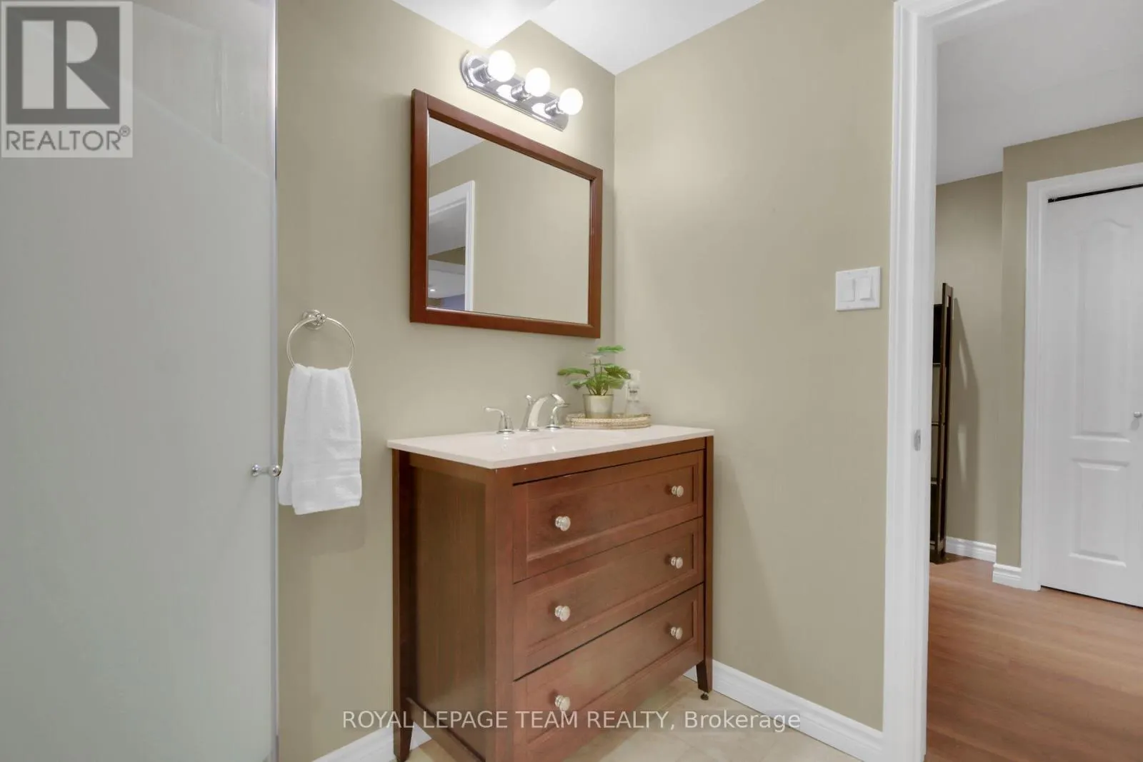123 TALLTREE CRESCENT
