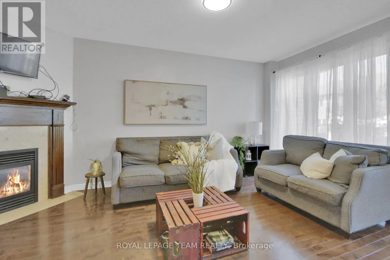 123 TALLTREE CRESCENT