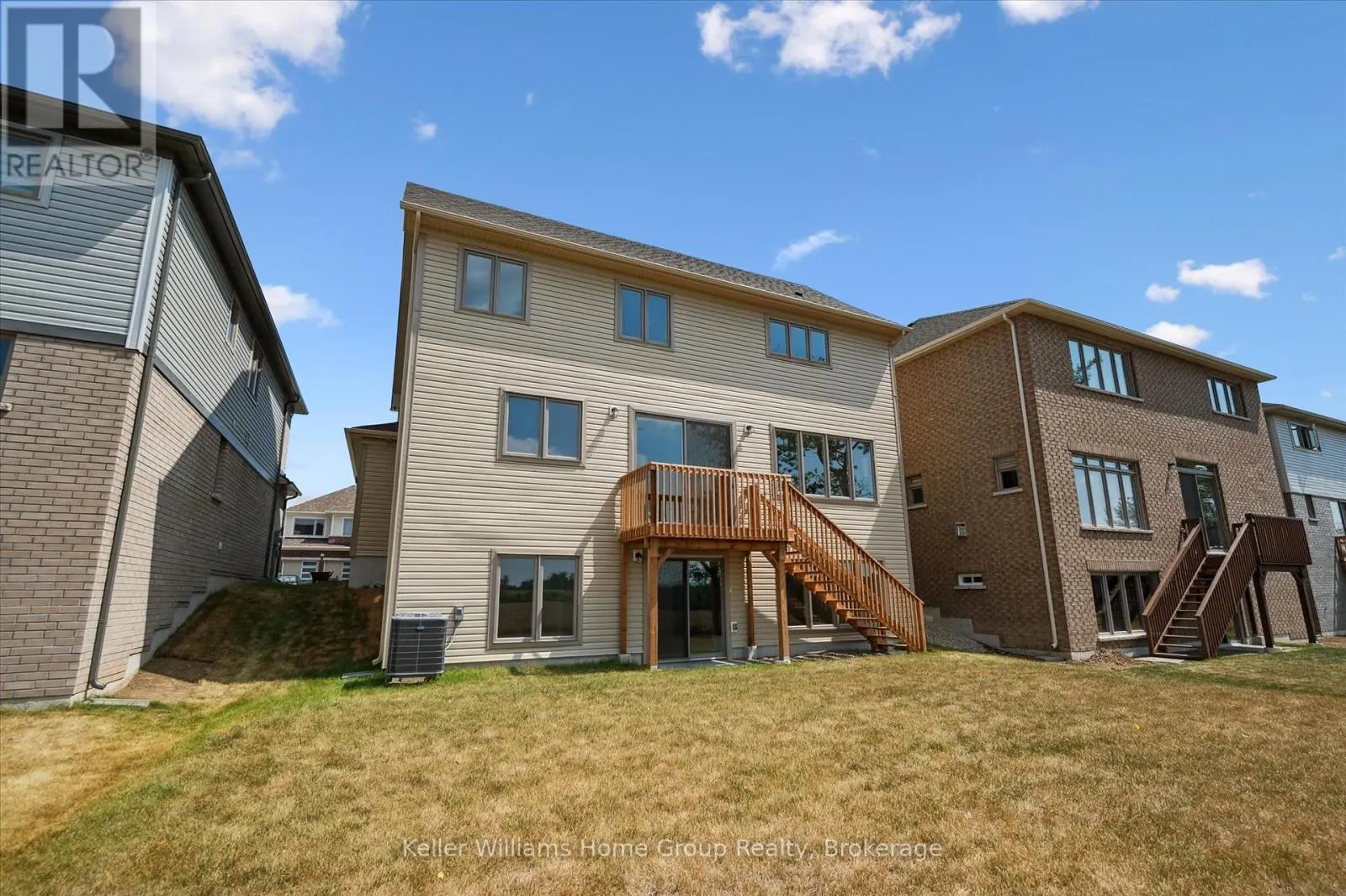 264 REA DRIVE