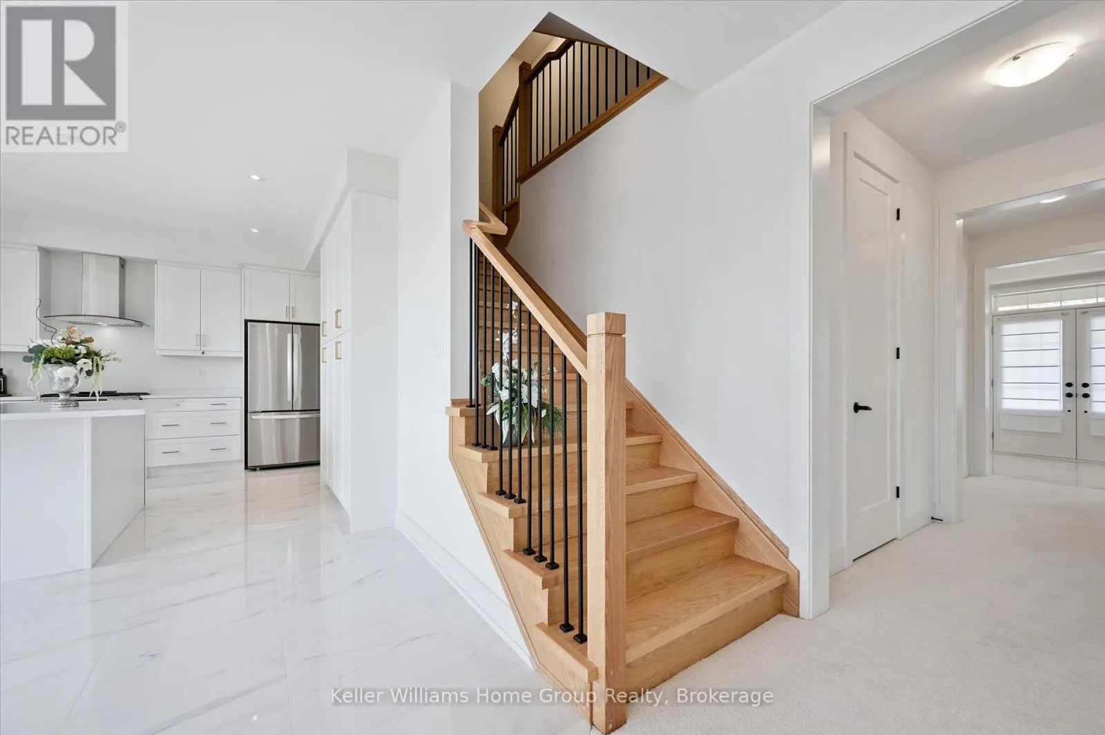 264 REA DRIVE