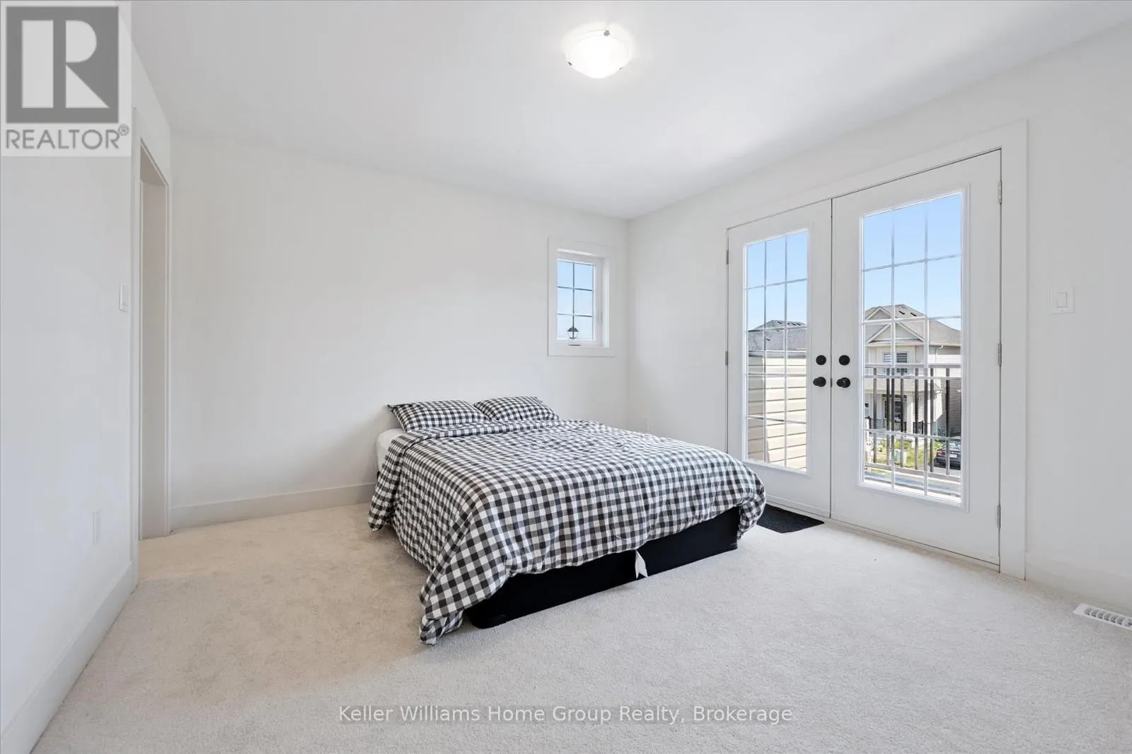 264 REA DRIVE