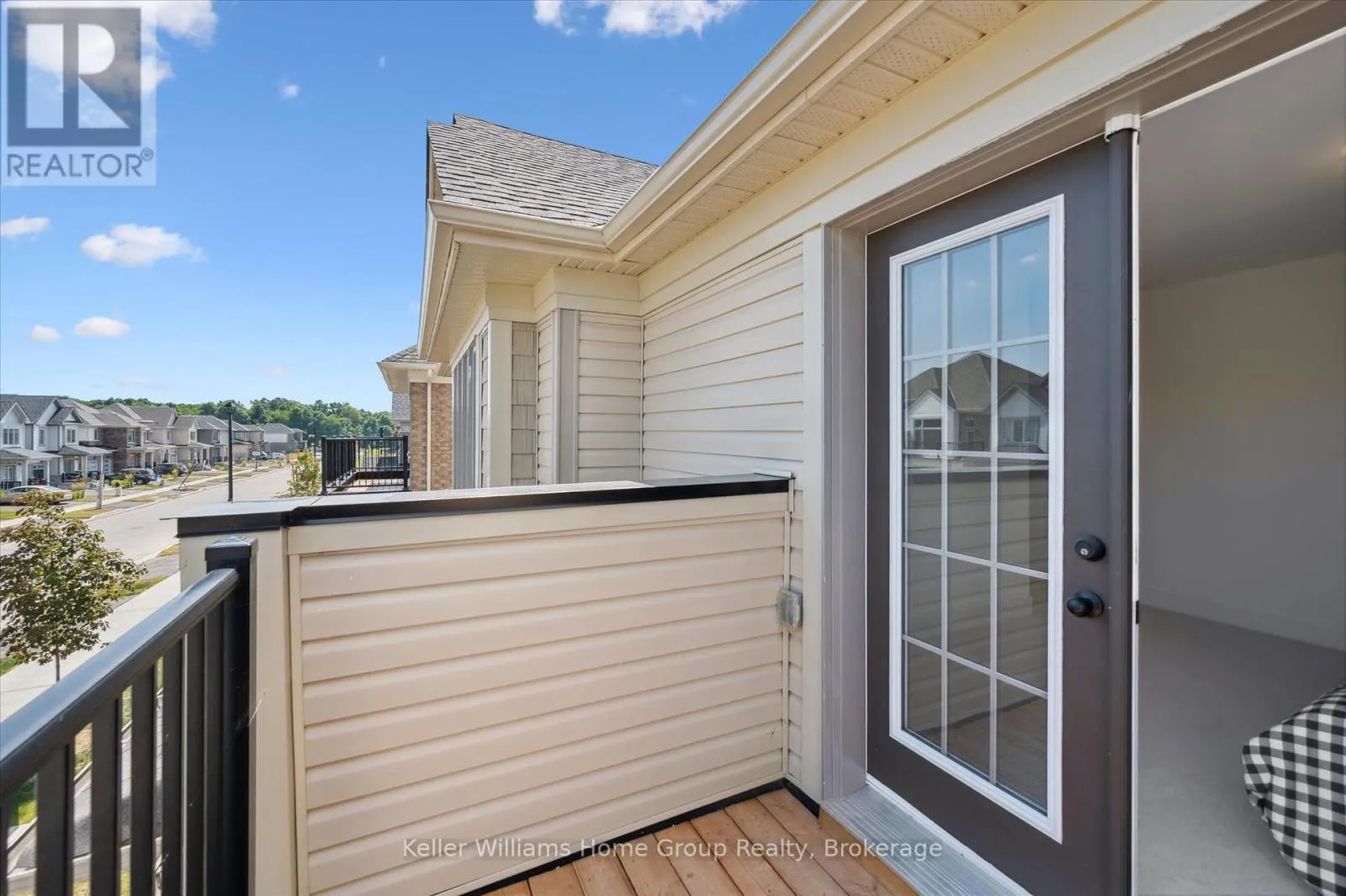 264 REA DRIVE