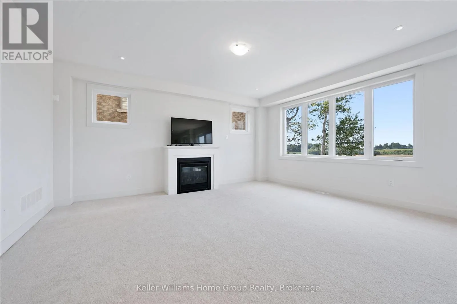 264 REA DRIVE