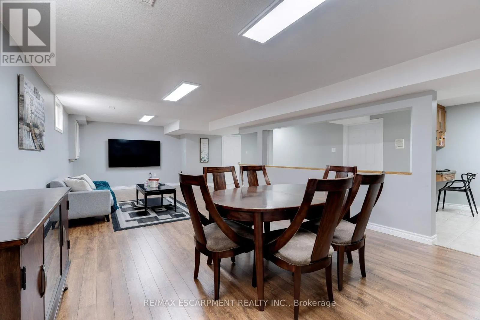 6 EMBASSY DRIVE