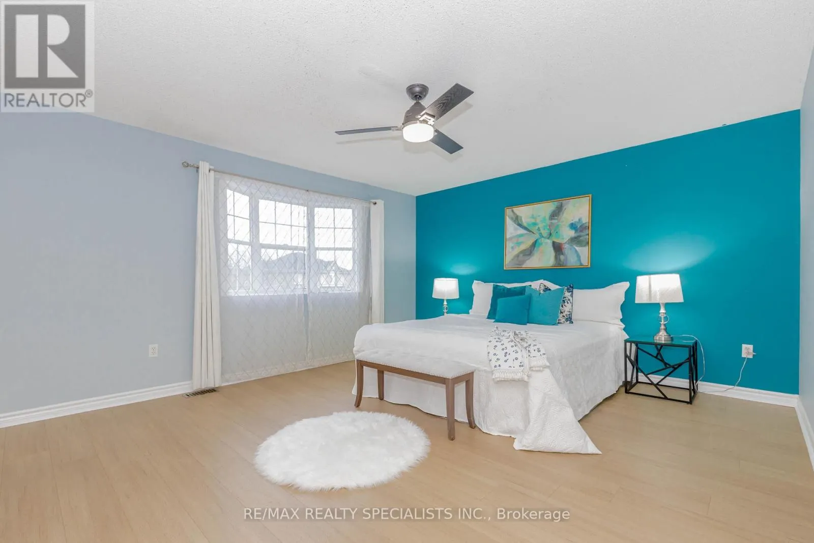 11 WILLOWRIDGE WAY
