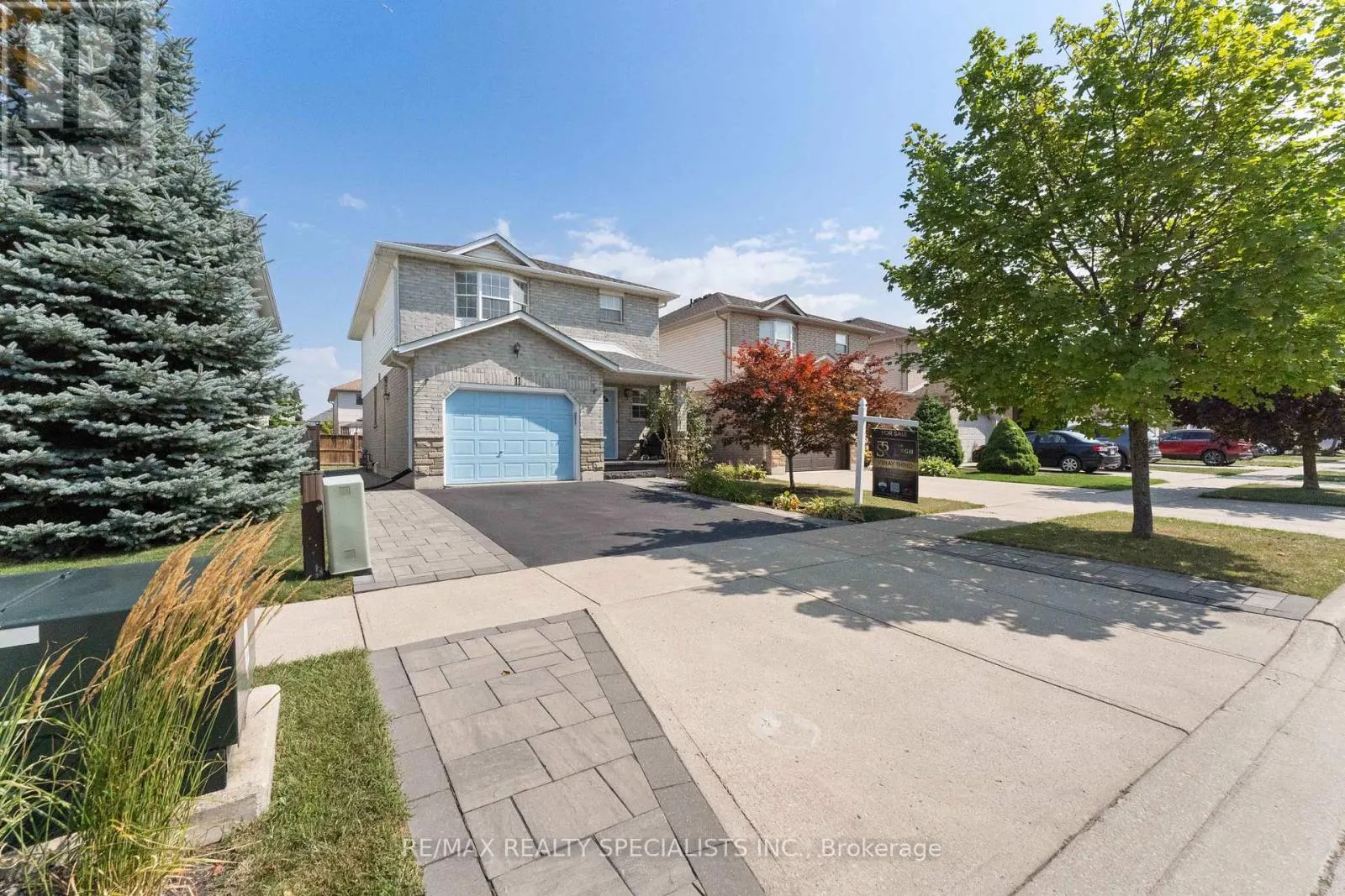 11 WILLOWRIDGE WAY