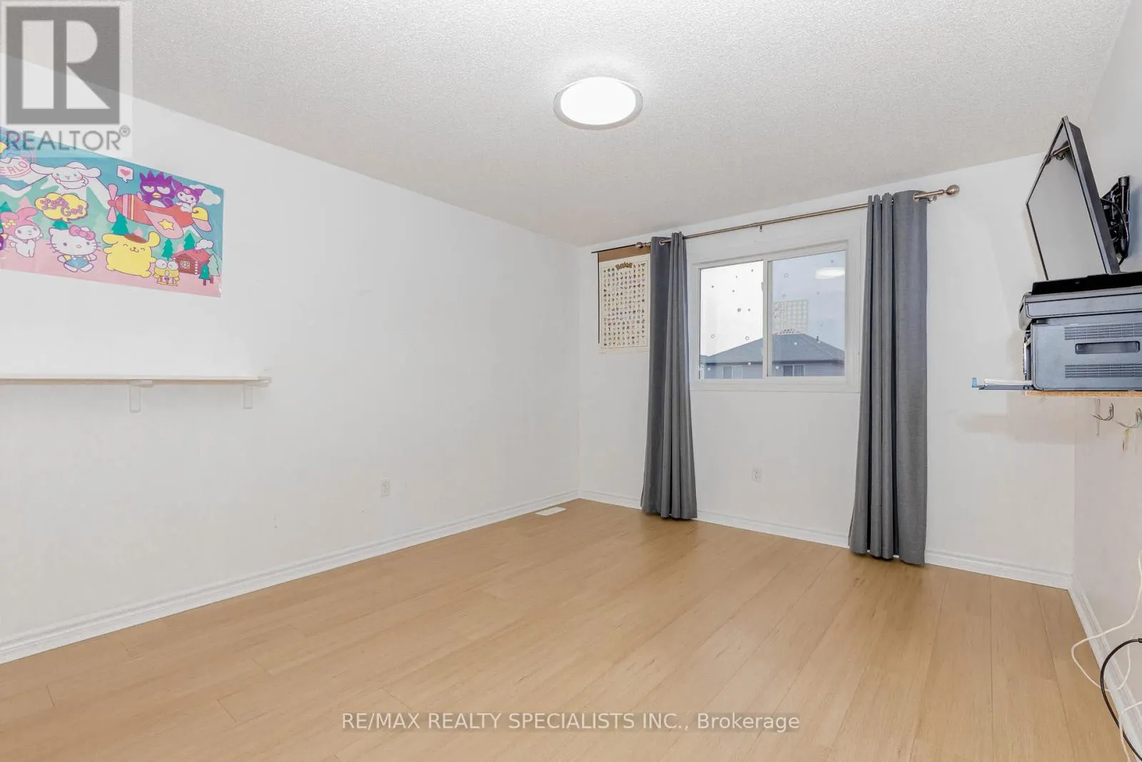 11 WILLOWRIDGE WAY