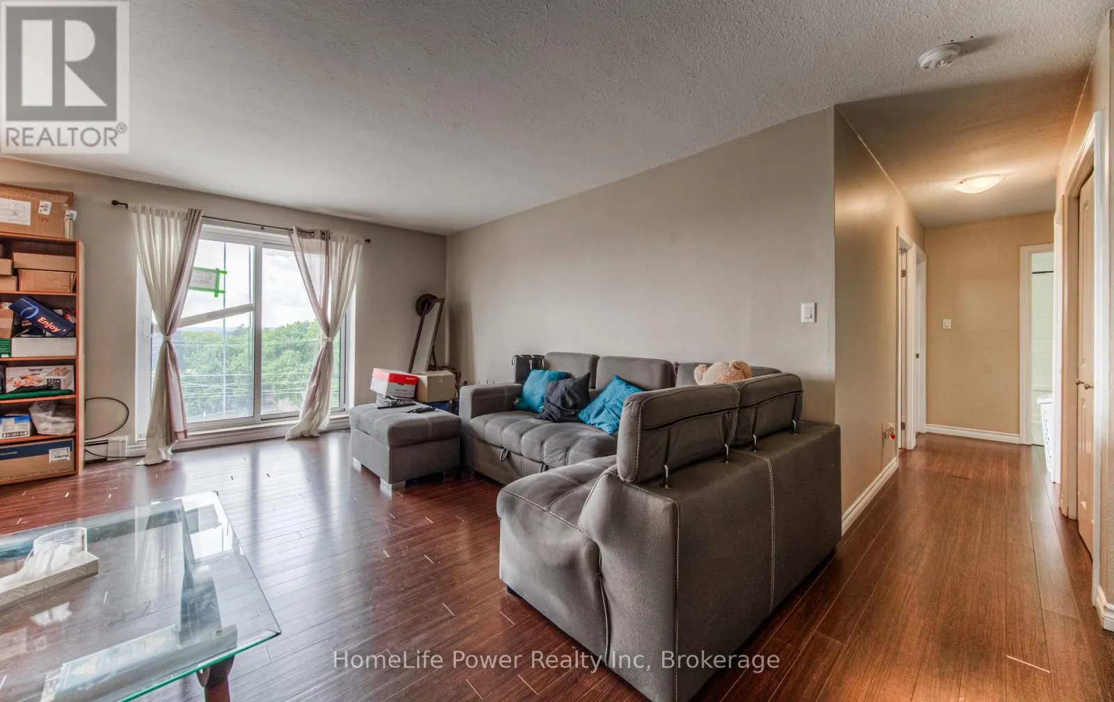 501 - 283 FAIRWAY ROAD N, #501