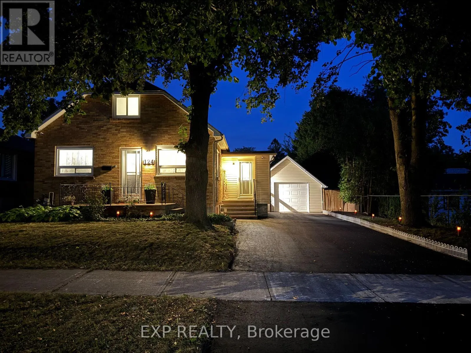124 CHESTERFIELD AVENUE