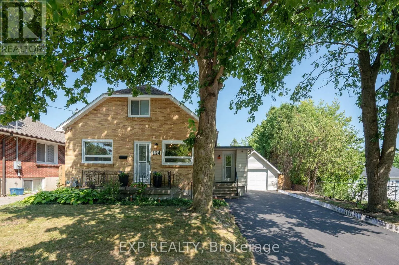 124 CHESTERFIELD AVENUE