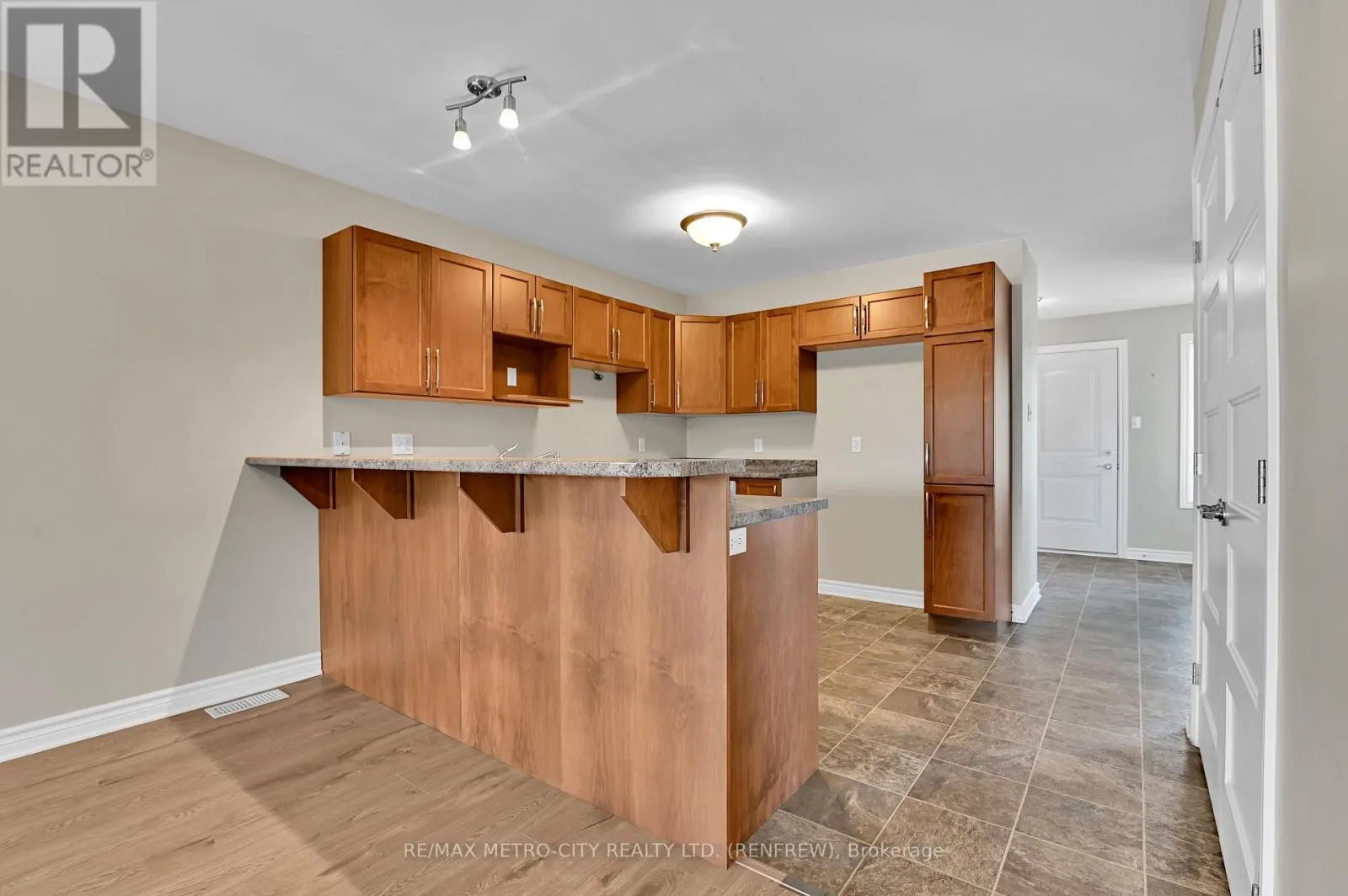 35 OTTERIDGE DRIVE