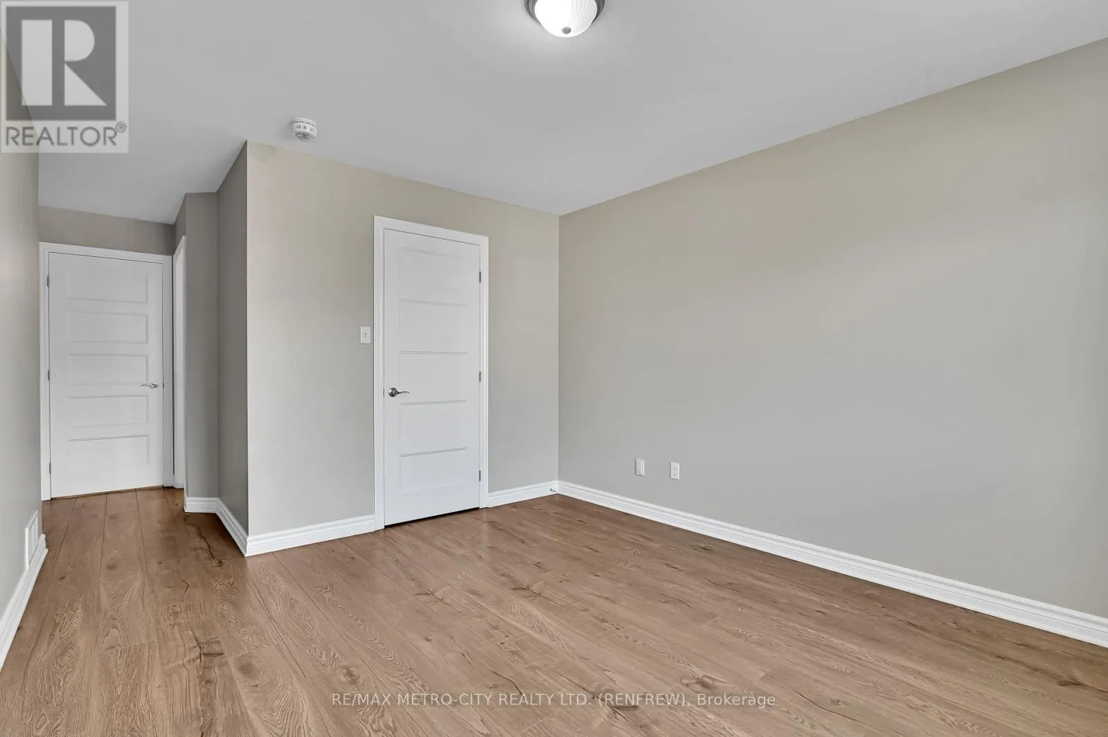 35 OTTERIDGE DRIVE