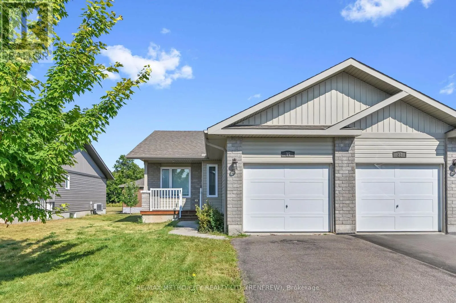35 OTTERIDGE DRIVE