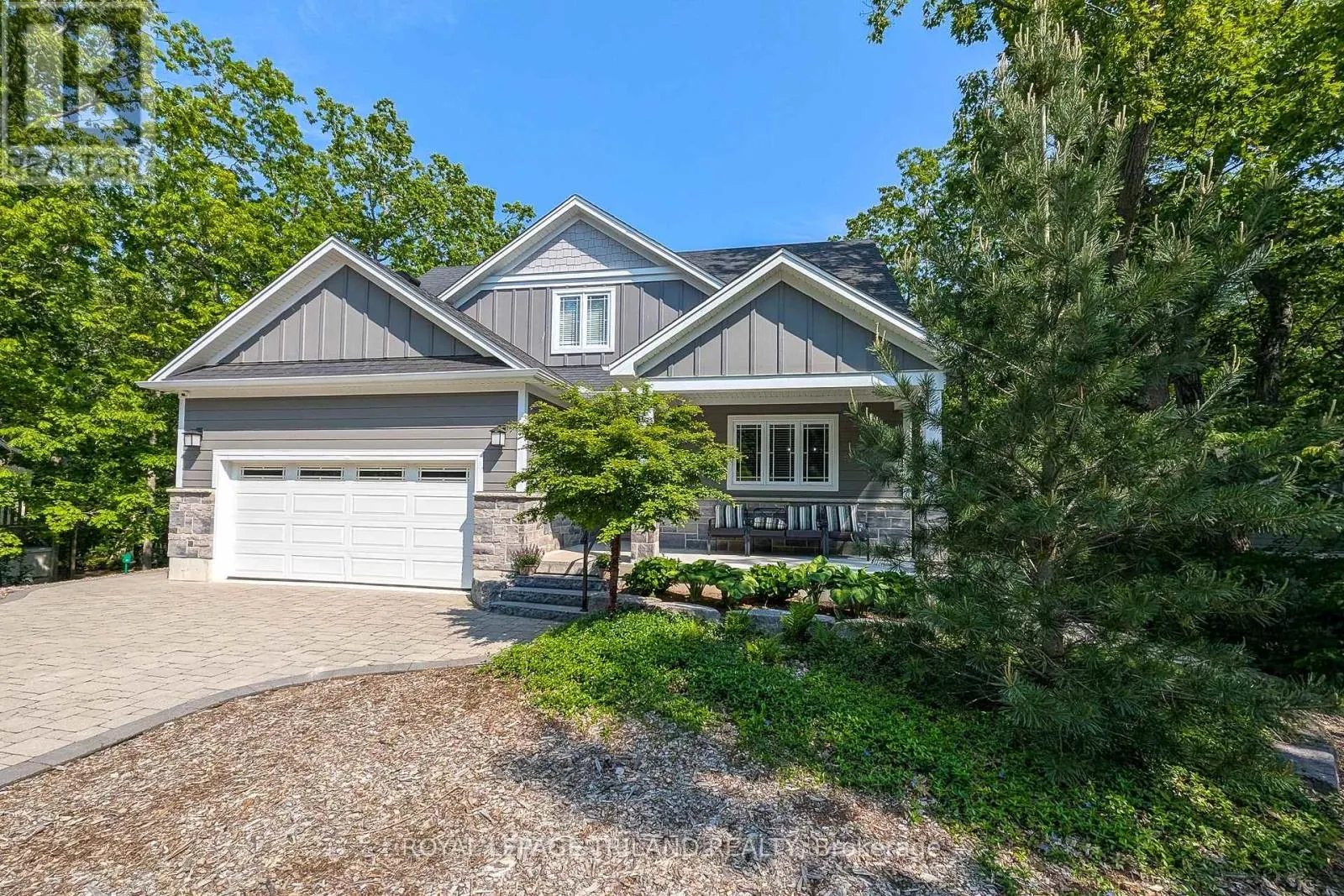 10124 SANDALWOOD CRESCENT