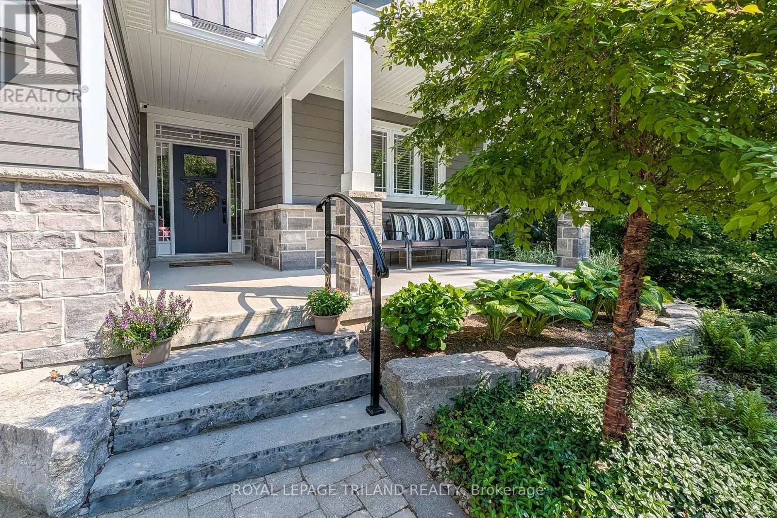 10124 SANDALWOOD CRESCENT