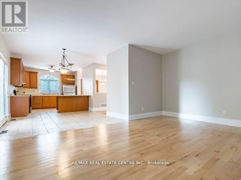 4 PANORAMA WAY