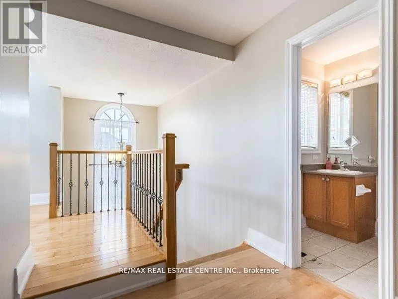 4 PANORAMA WAY