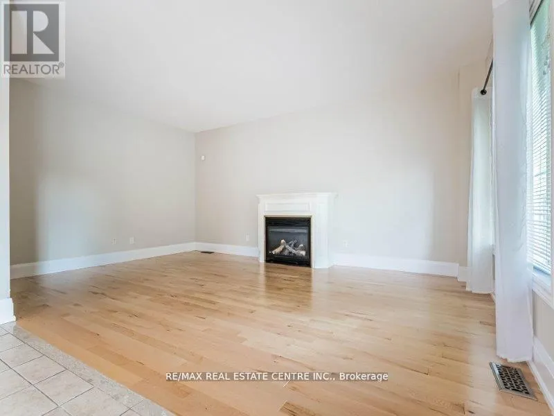 4 PANORAMA WAY