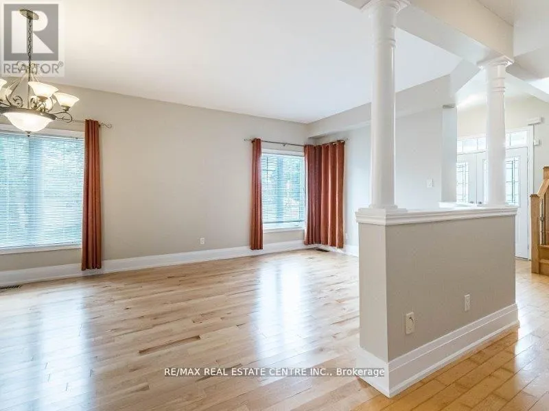 4 PANORAMA WAY