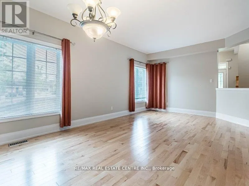 4 PANORAMA WAY