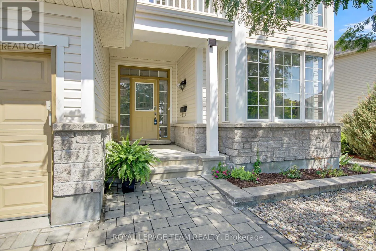 177 INGERSOLL CRESCENT