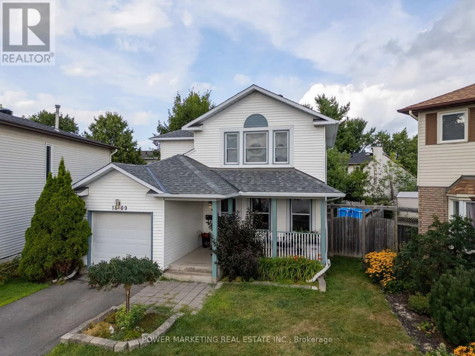 1809 CHOPIN PLACE