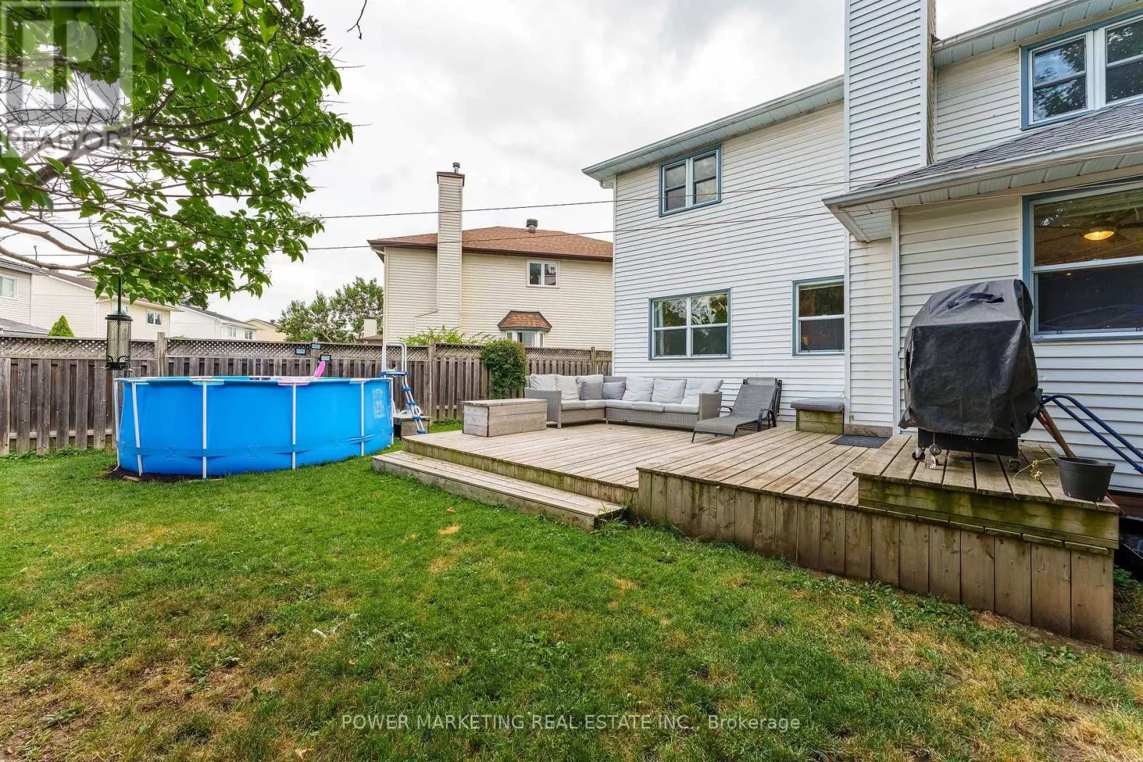 1809 CHOPIN PLACE