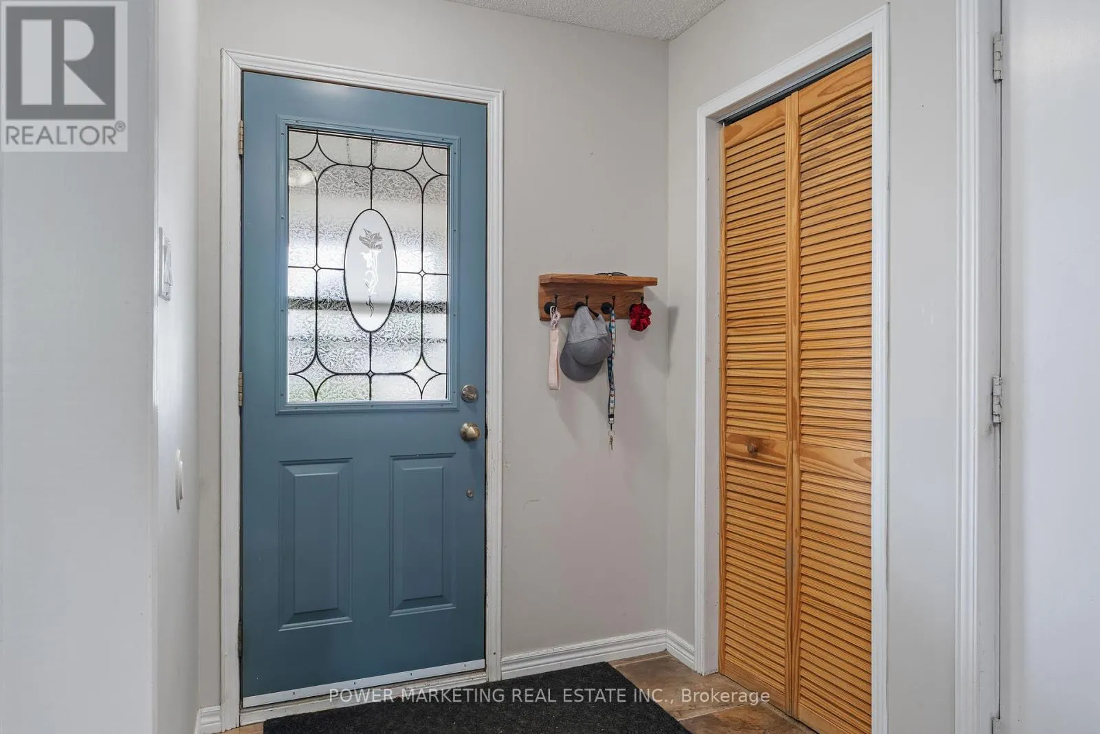 1809 CHOPIN PLACE